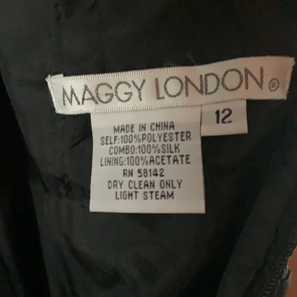 Women’s cocktail dress - Picture 4 of 4